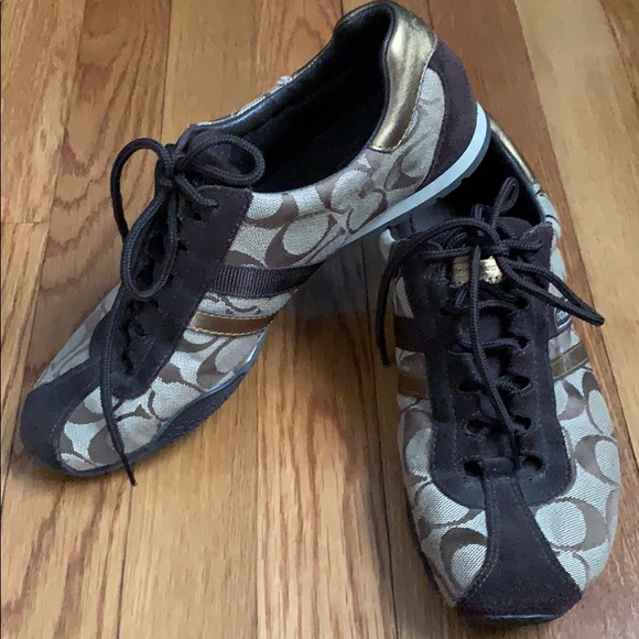 Coach Sneakers Size 8 - Picture 3 of 4